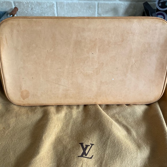 Vintage Louis Vuitton Alma handbag. - Picture 6 of 8